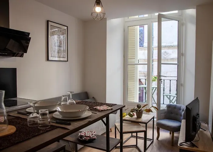 Apartmán Le Banksy Hyper Centre Avec Terrasse Niort